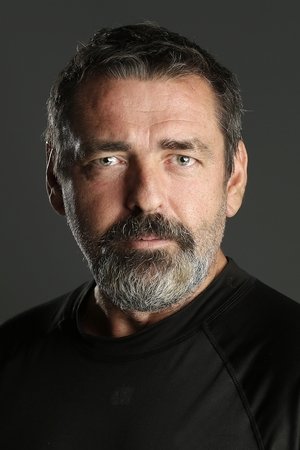 ანგუს მაქფადიენი
