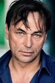 პეტერ ბენედიკტი