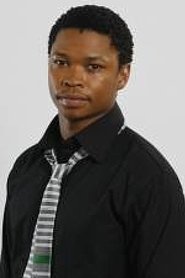 ზენზო ნგქობე