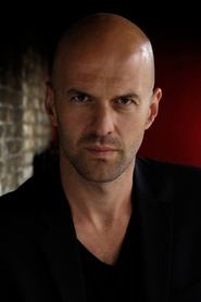 ველიბორ ტოპიკი