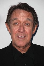 ლარი პინე