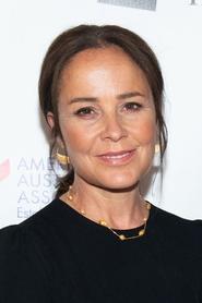 რებეკა რიგი