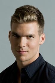 პეტე პლოსზეკი