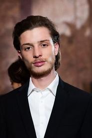 იდირ აზოუგლი